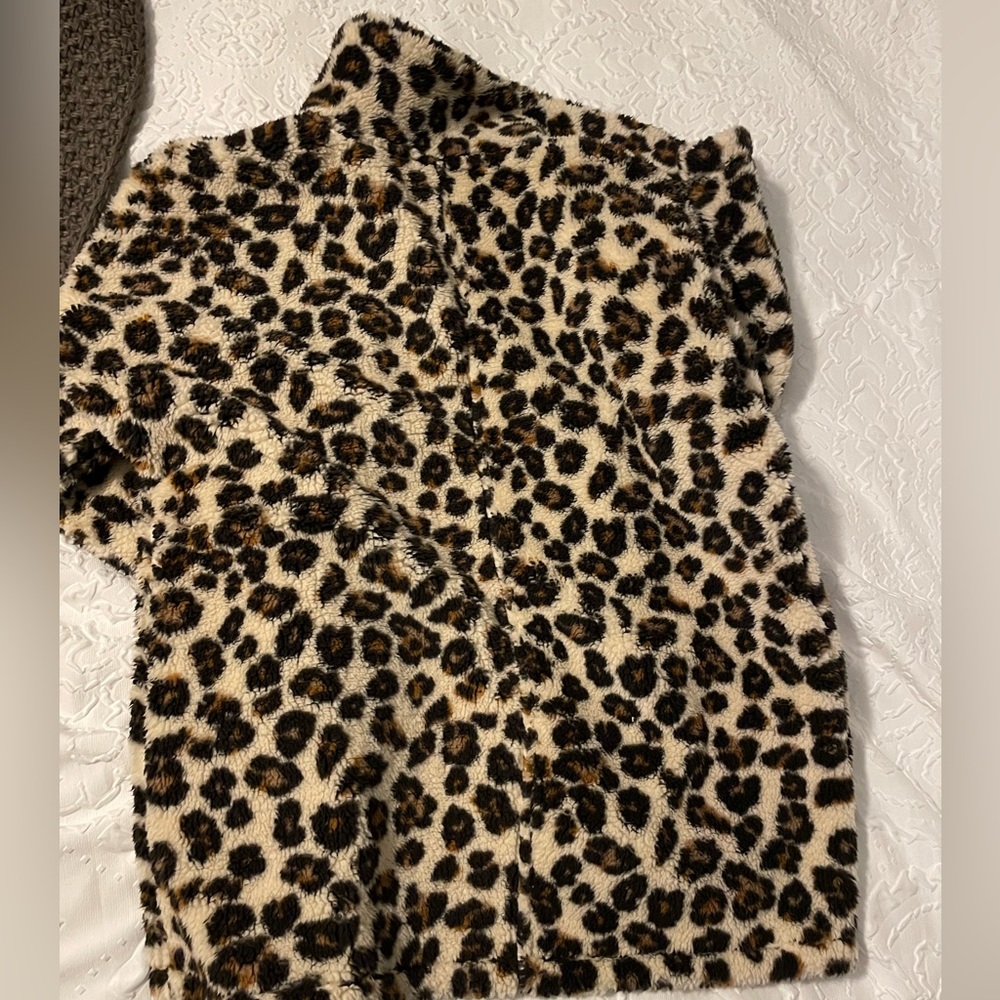 Adorable sz S Z Supply leopard coat